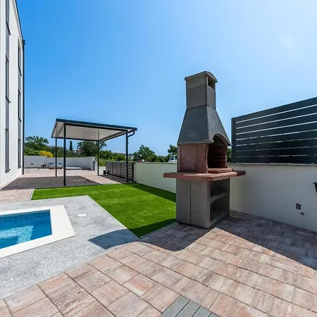 Apartment Rose Medulin